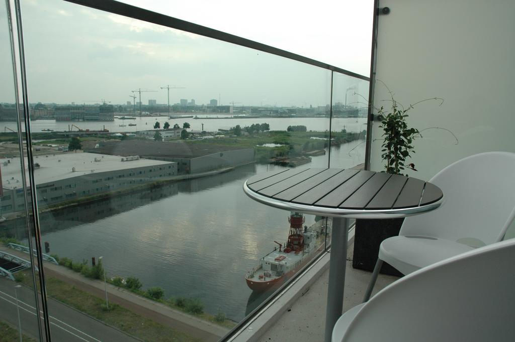 Black Jack Suites Amsterdam Extérieur photo